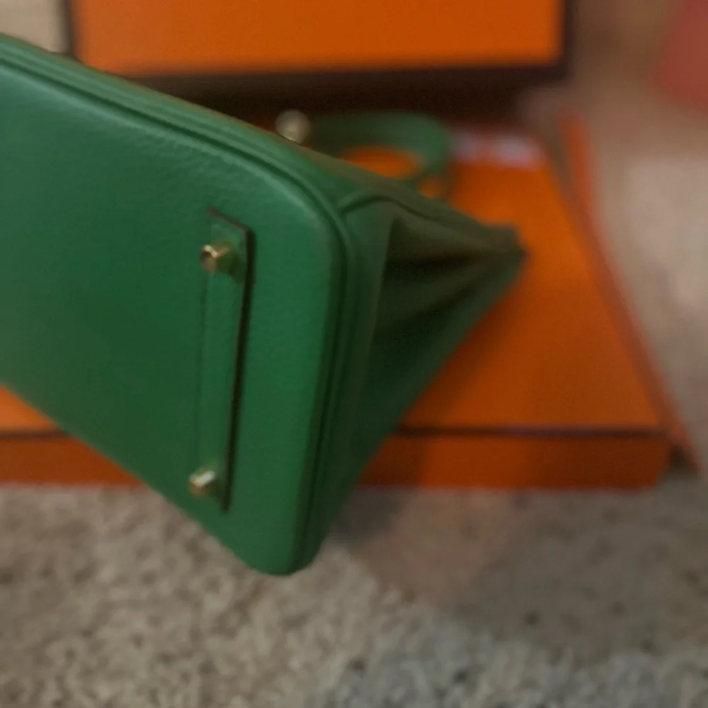 Green Leather Handbag - Picture 7 of 7